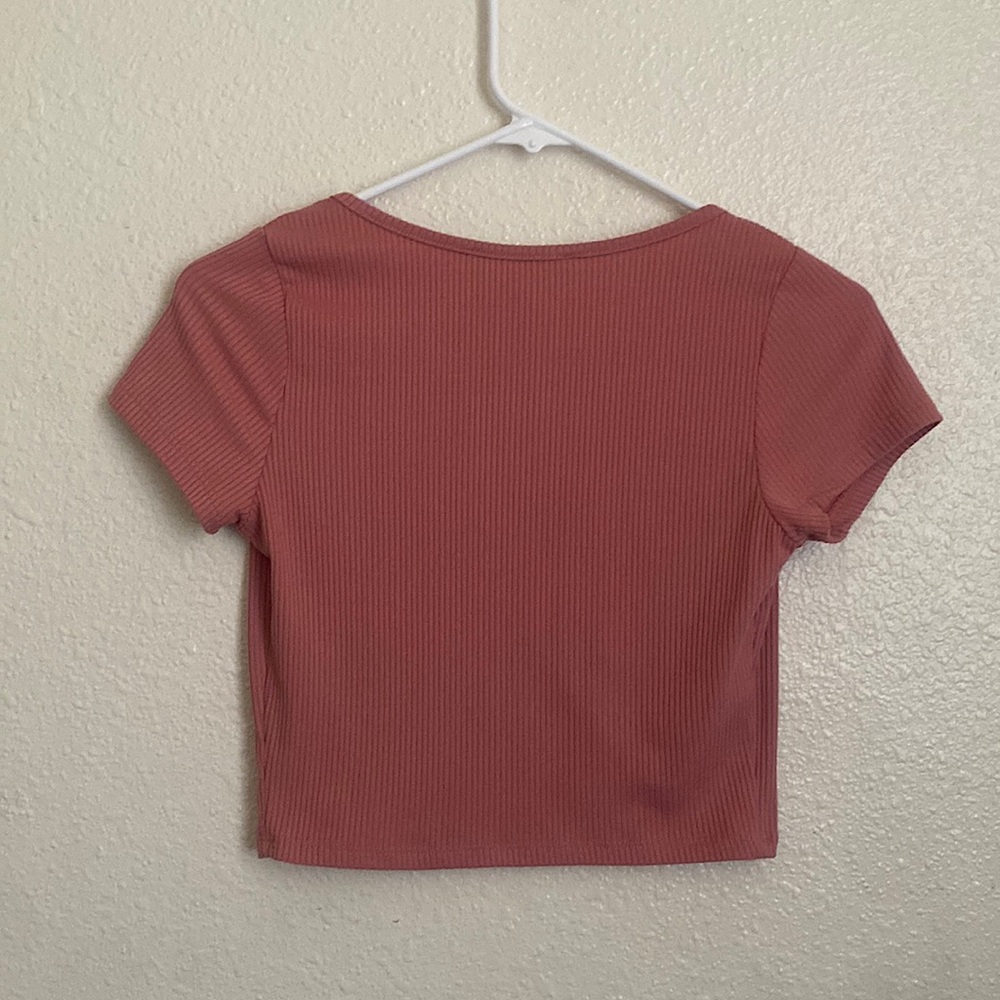 NWOT • Pink Ribbed Open-Front Top With Rhinestone Heart 💕 - Picture 2 of 5